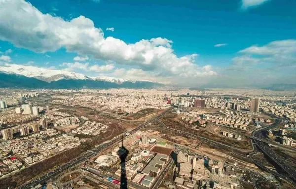 پرفروش‌های تئاتر شرق تهران؛ اجراهایی که نباید از دست داد!