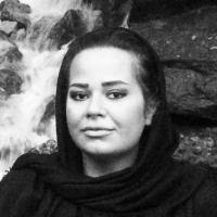 فرحناز سمیعی